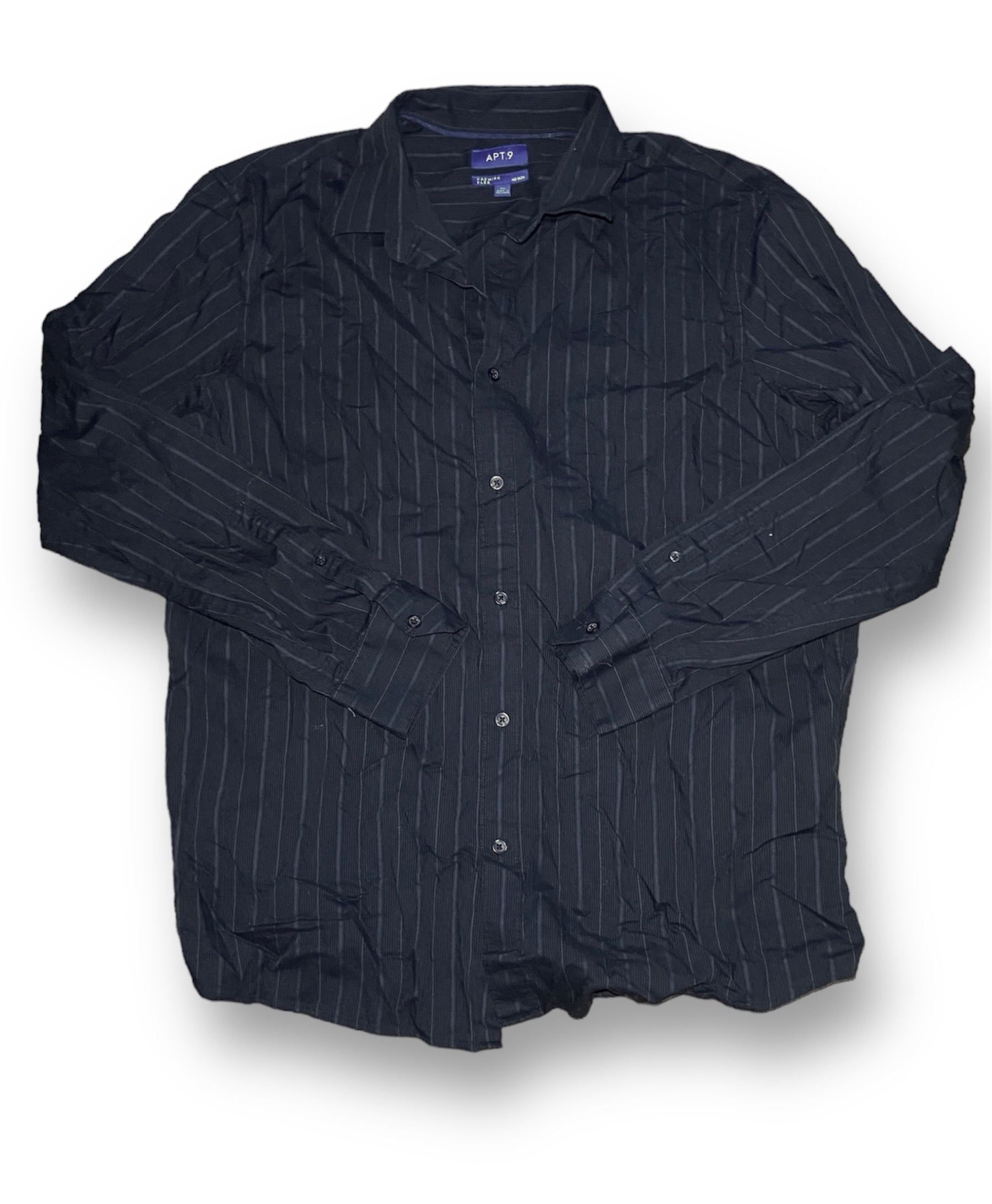 APT.9 button down shirt – YALOCALTHRIFTBOY APT.9 button down shirt – YALOCALTHRIFTBOY